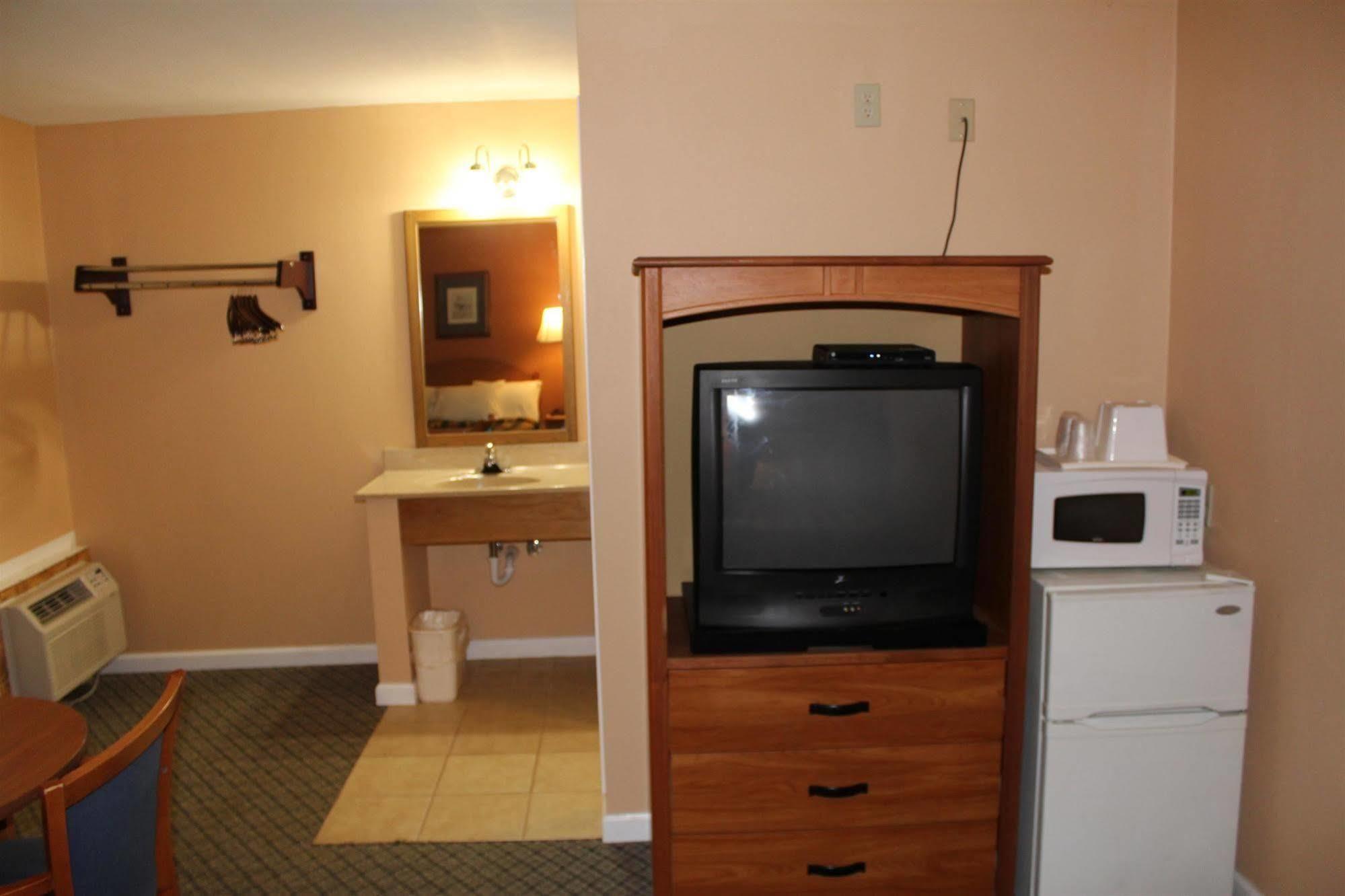Budget Inn Lynchburg And Bedford Goode Dış mekan fotoğraf